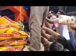 People Are Panic-Buying Rice As Stores Run Out In US After India Announces Export Ban