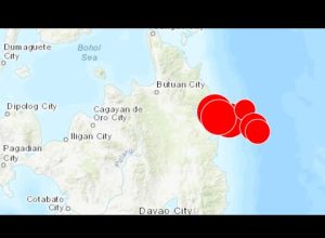 Massive M7.6 Earthquake Strikes Off the Philippines Coast, Tsunami Warning Issued!